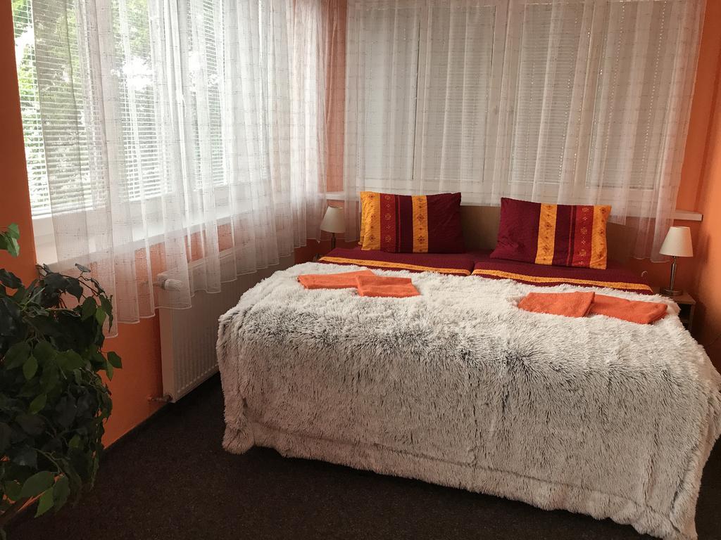 Hotel Bohemia Jicin Exterior photo