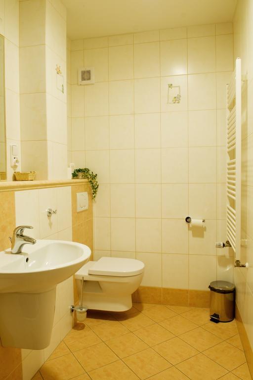 Hotel Bohemia Jicin Room photo